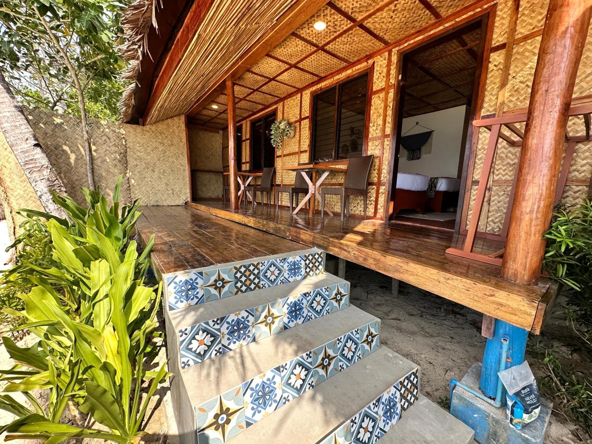 Beach Huts El Nido Exterior photo